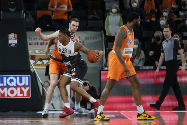 趋于稳定 趋于稳定